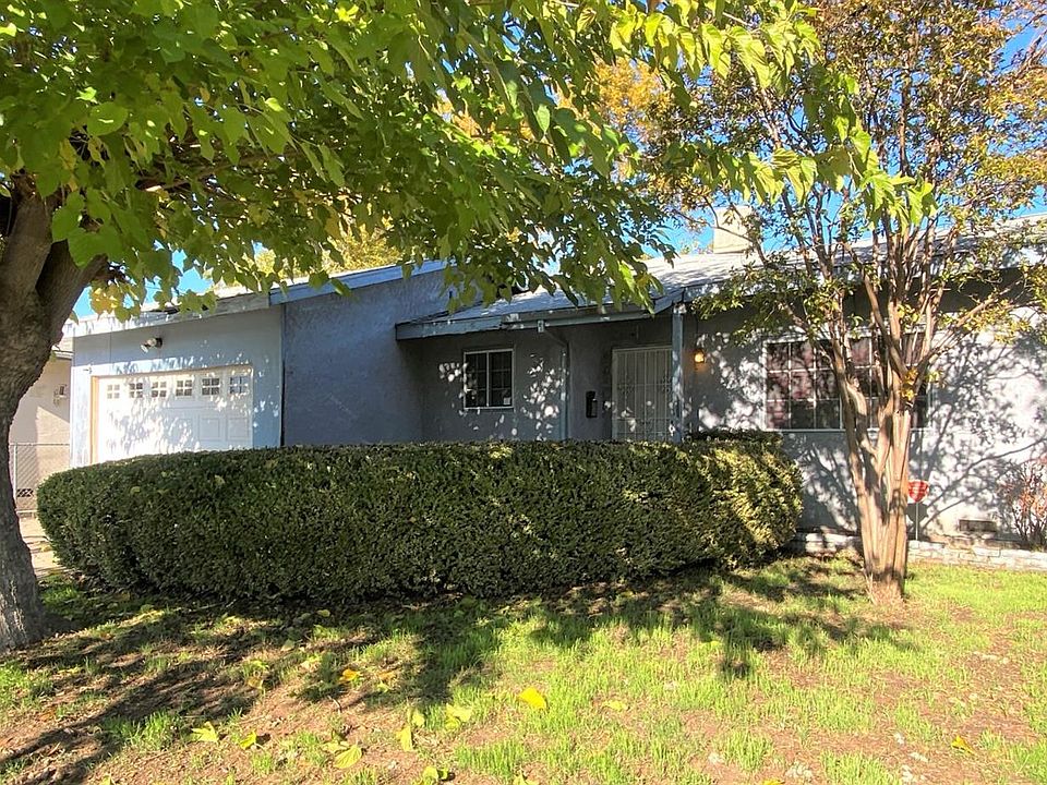 1st image of 3221 Greenwood St