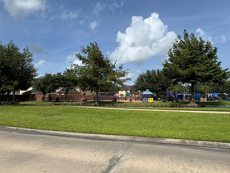 3606 Quiet Meadow Ct — Photo 36