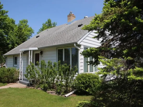 102 22nd Ave S, Saint Cloud, MN 56301