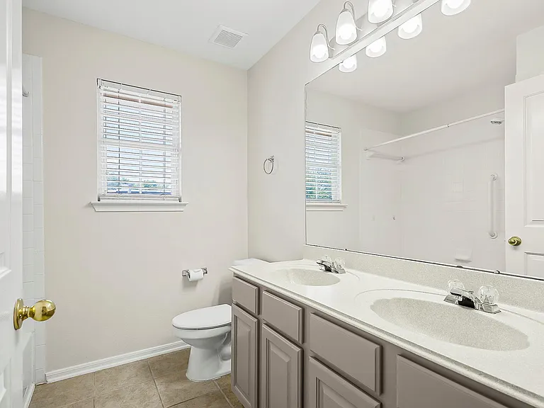 6921 Auckland Dr — Photo 26