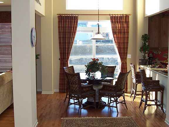 Kitchen Nook from Foyer