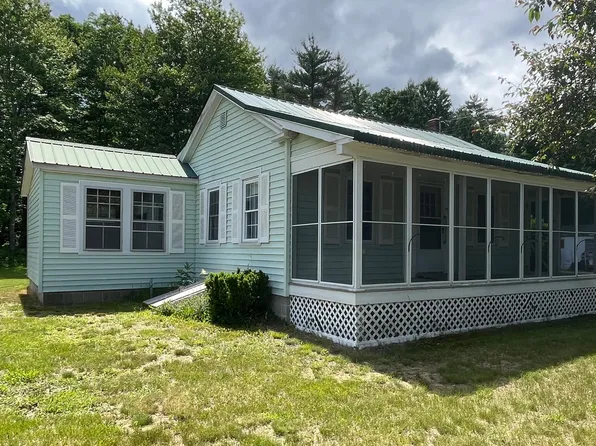 1050 Pequawket Trail Trail, Standish, ME 04085