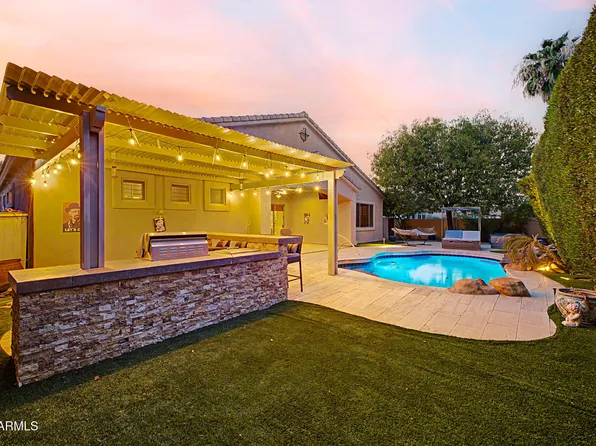 65 S PRESIDIO Drive, Gilbert, AZ 85233