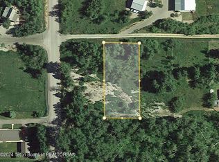 200 Prater Canyon Dr, Thayne, WY 83127