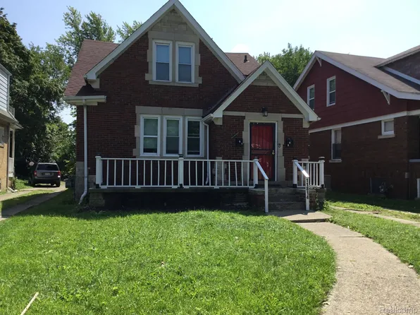 11814 Wilshire Dr, Detroit, MI 48213