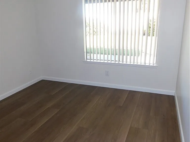 16535 Ember Glen Rd — Photo 8