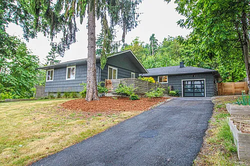 19547 53rd Ave NE Photo 1