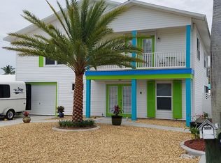 2572 2nd St, Matlacha, FL 33993
