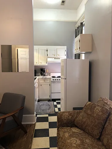 136 E Carolina Ave #B Photo 1