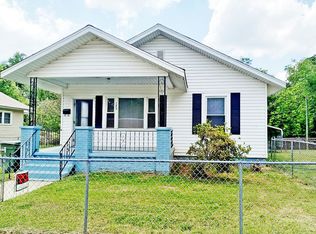 125 Pine St, Clinton, SC 29325