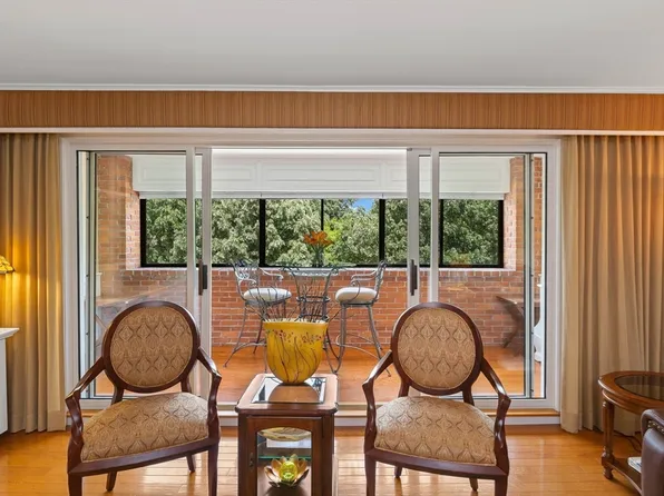 1 Merrimac St APT 30, Newburyport, MA 01950