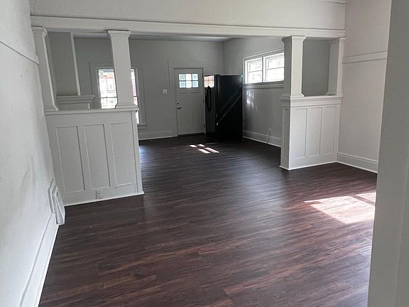 2nd image of 146 Cambridge Ave