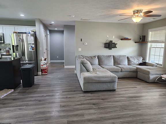 5th image of 1705 Union St