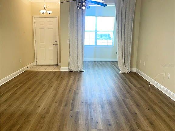 4th image of 200 Southern Pecan Cir Unit 101