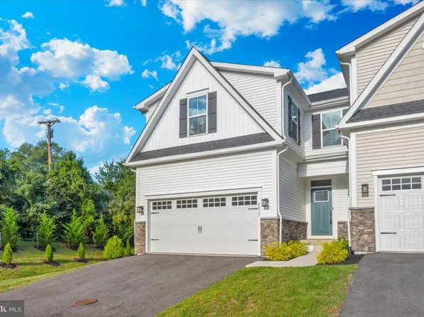 4017 Rudy Dr, Sykesville, MD 21784