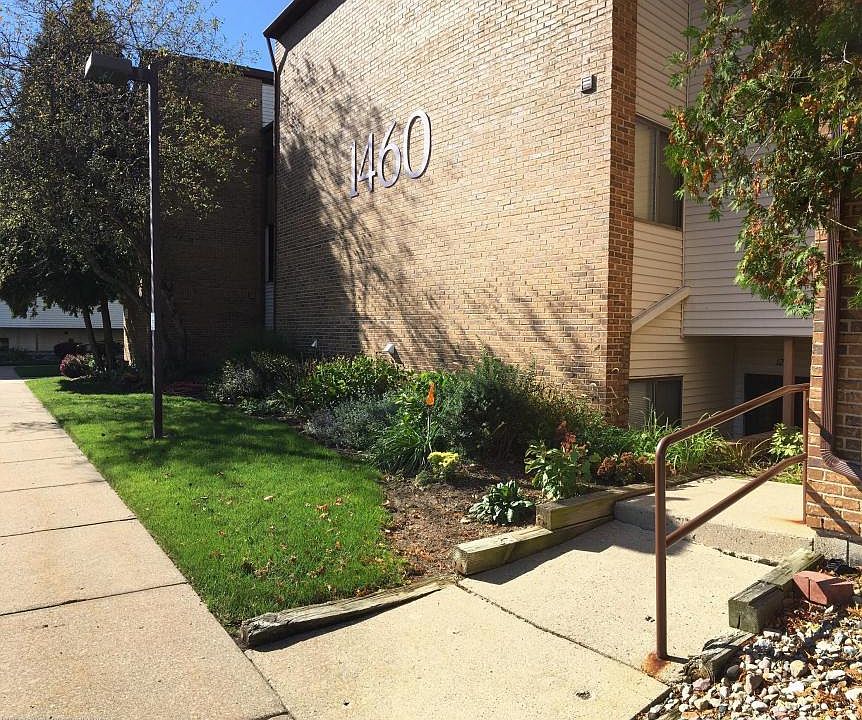 1st image of 1460 E Pond Dr APT 22