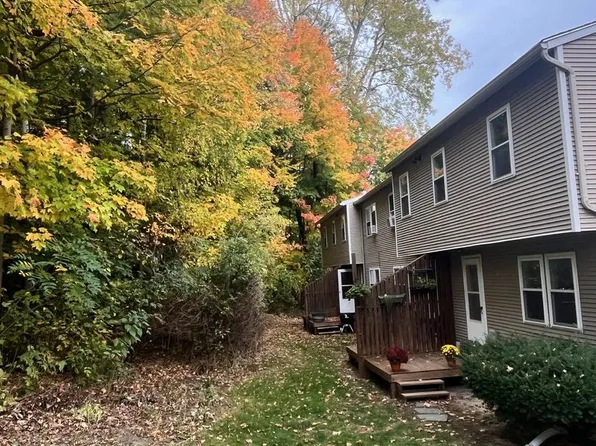 18 Valade Rd, Burlington, VT 05408