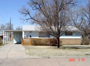 1507 N 9th St, Garden City, KS 67846