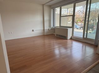 293 Harvard St #10, Cambridge, MA 02139
