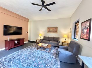 2621 Guilford Rd, Cleveland, OH 44118