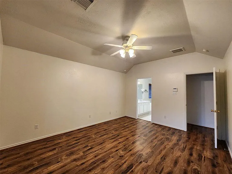 24422 Travis House Ln — Photo 13