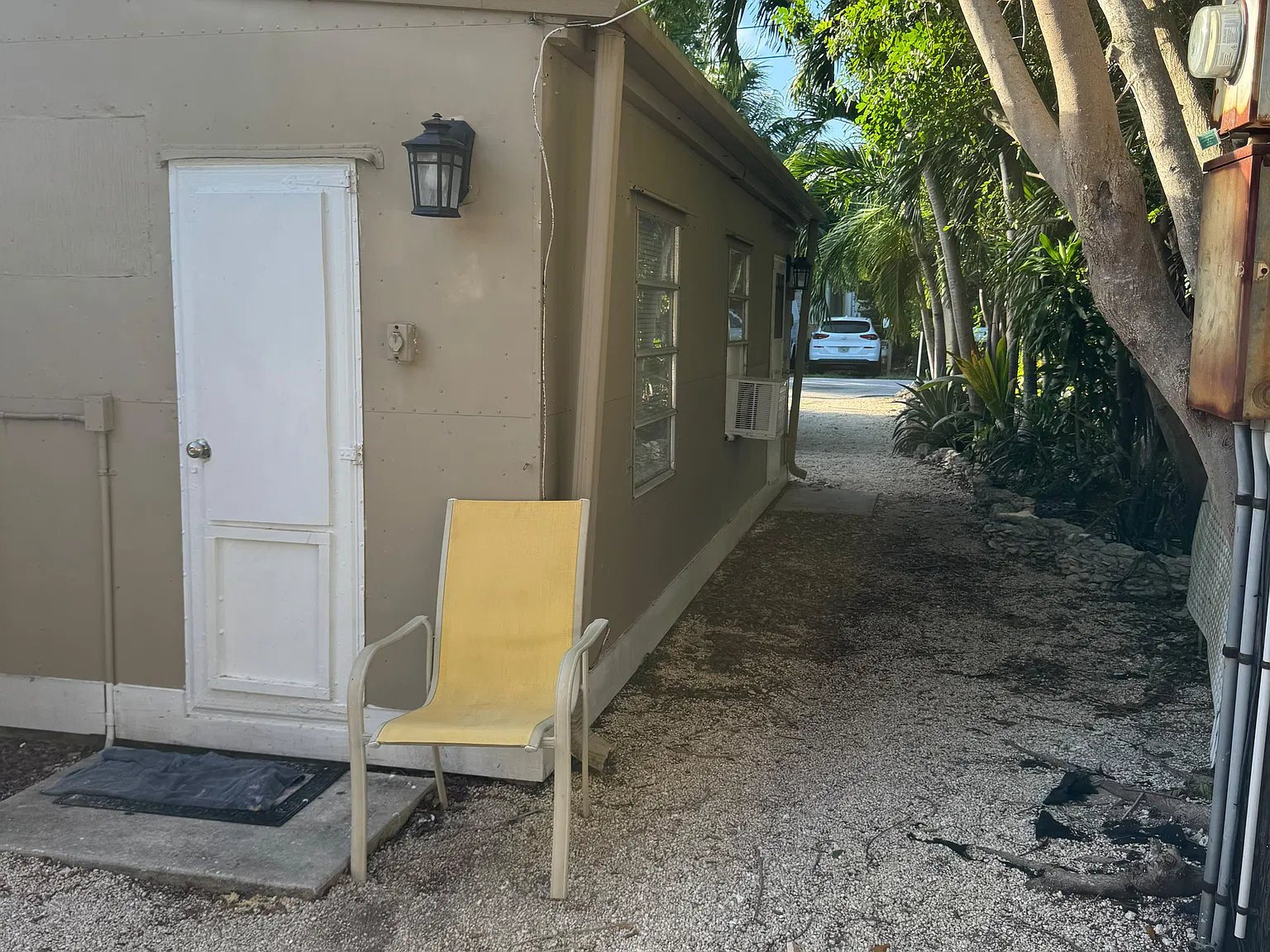 4 bed, 1200 sqft, $3,750 — Photo 4