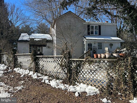 4th image of 3863 Rectortown Rd