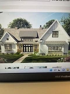 1st image of 118 Youngwood Dr
