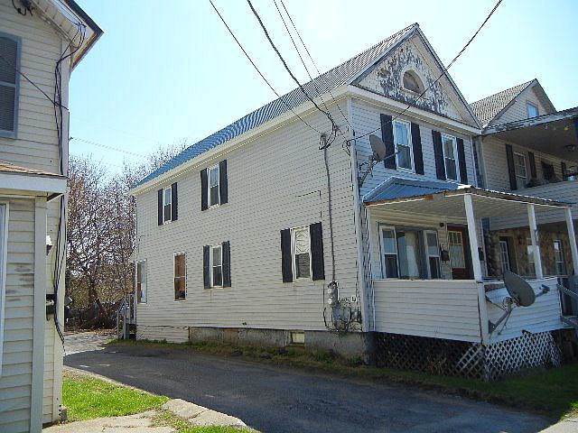 2nd image of 30 Miller St