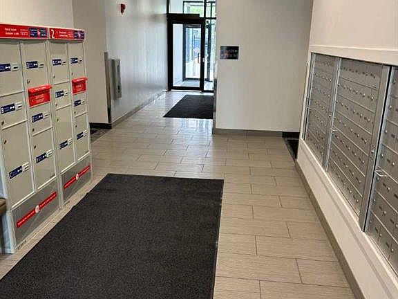 4th image of 955 N McPherson Rd NE #313