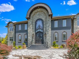 806 Turquoise Trl, Morganville, NJ 07751