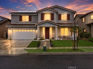 15740 Parry Peak Dr, Fontana, CA 92336