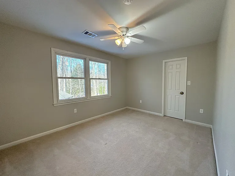 11560 Holly Briar Ln — Photo 32