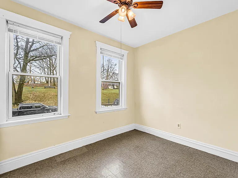 86 Winthrop St #1 — Photo 19