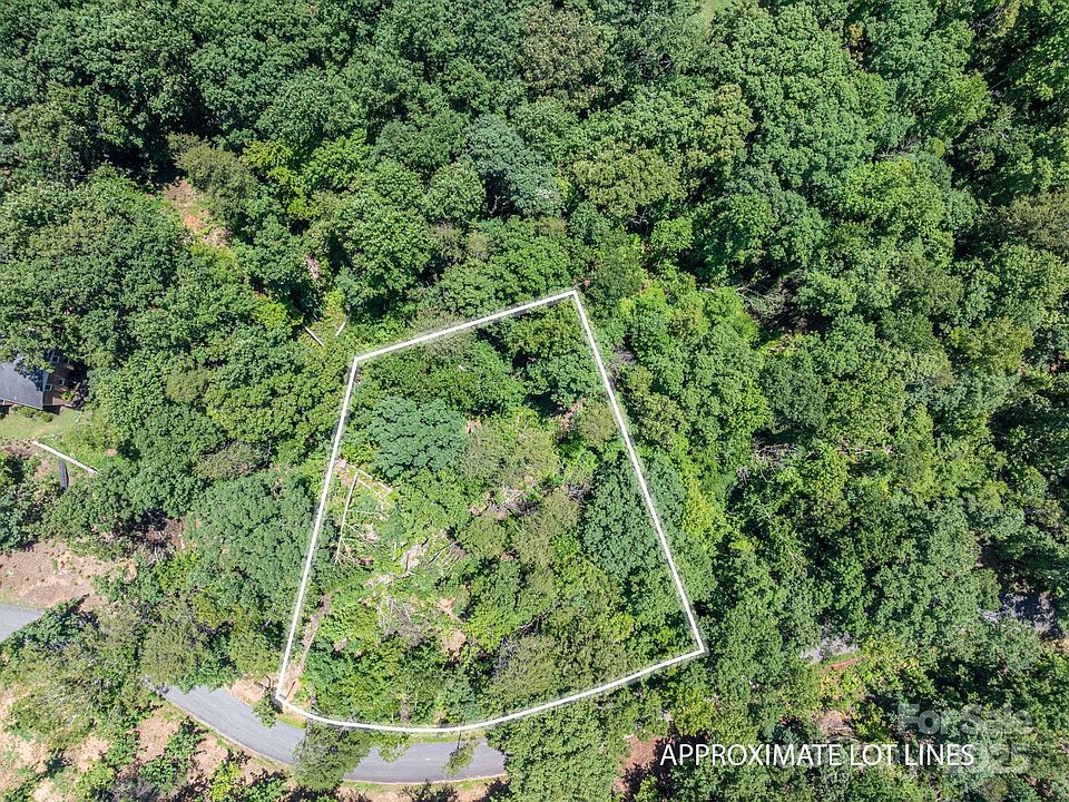 1st image of 131 Plantation Dr