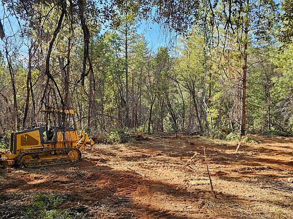 2nd image of 729 Bloomer Hill Rd