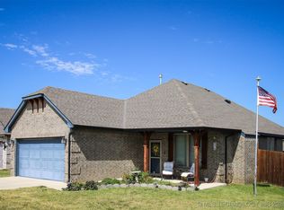 20789 Tempe Ave, Harrah, OK 73045