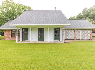 108 Bayou Bend Cir, Carencro, LA 70520