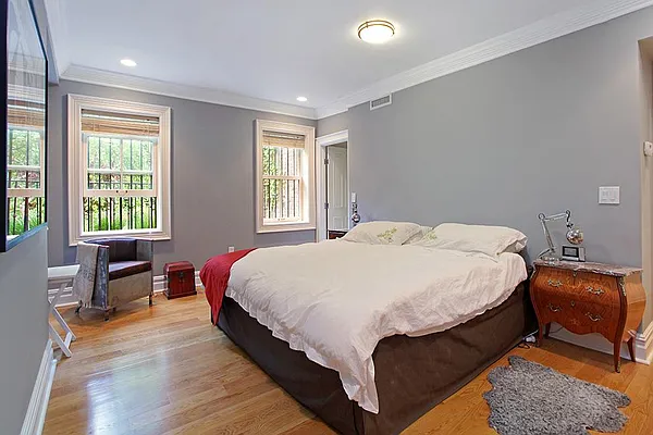 Sold by Corcoran | media 8