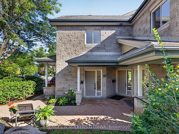 2nd image of 116 Robson Ct