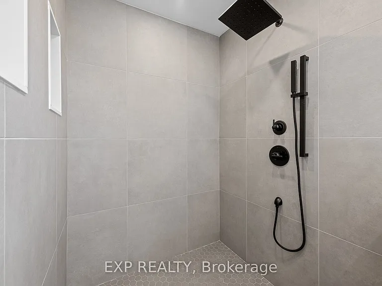 495 Duvernay Dr — Photo 26