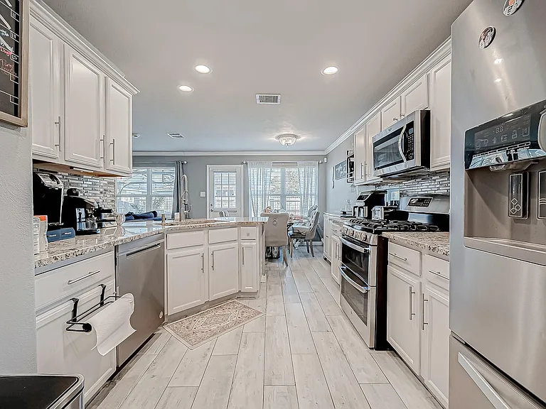 17923 Cypress Side Dr — Photo 22