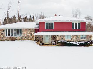 7135 Bennett Rd, Jackson, MI 49201