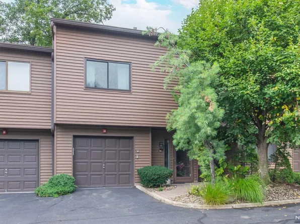 38 Timberline Dr, Nanuet, NY 10954