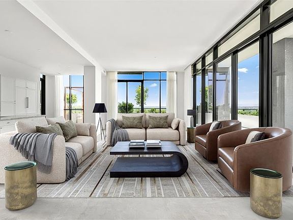 3rd image of 2425 Peachtree Rd NE #1503