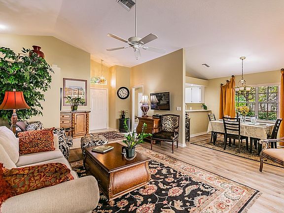 2nd image of 805 Westwinds Blvd