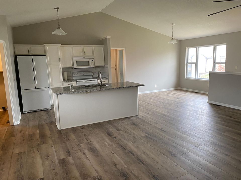 13813 E 22nd St N Wichita KS Zillow