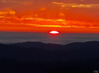 4020 Ridge Cir, Willits, CA 95490