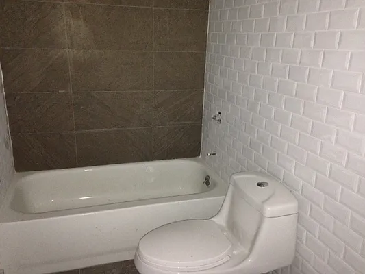 Rented by Premier Metro Realty Corp | media 78