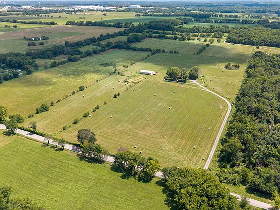 2nd image of 7720 W Farm Road 144